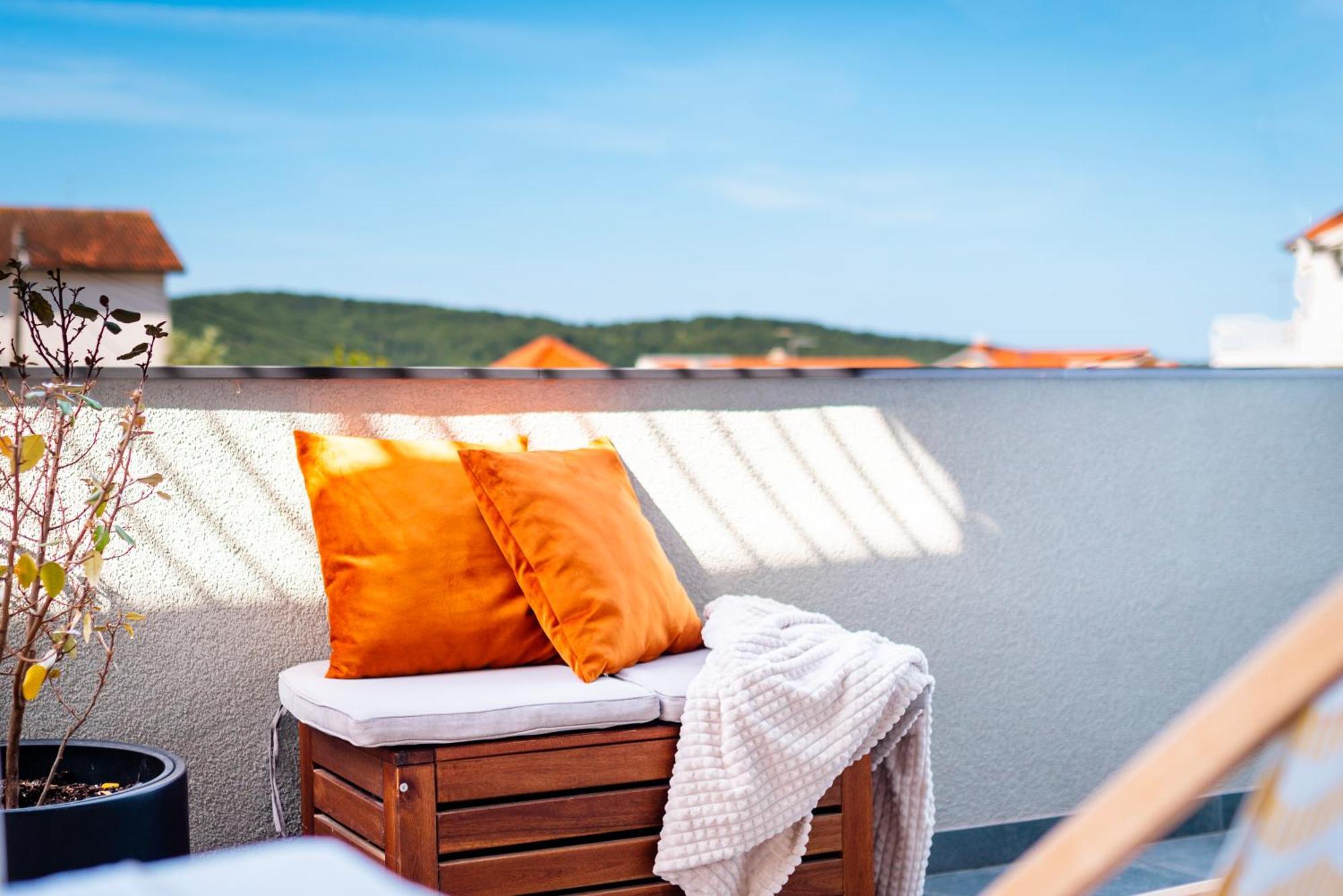 Ojra New Apartment With Seaview Šibenik Exteriör bild